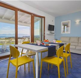 3 bedroom villa with pool, Scopello, sleeps 6